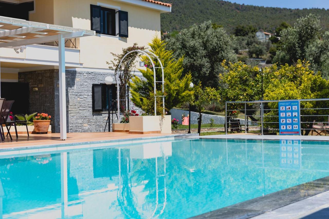 Kouvelia Country Home Luxury Villa Rental Nerotriviá Exterior foto