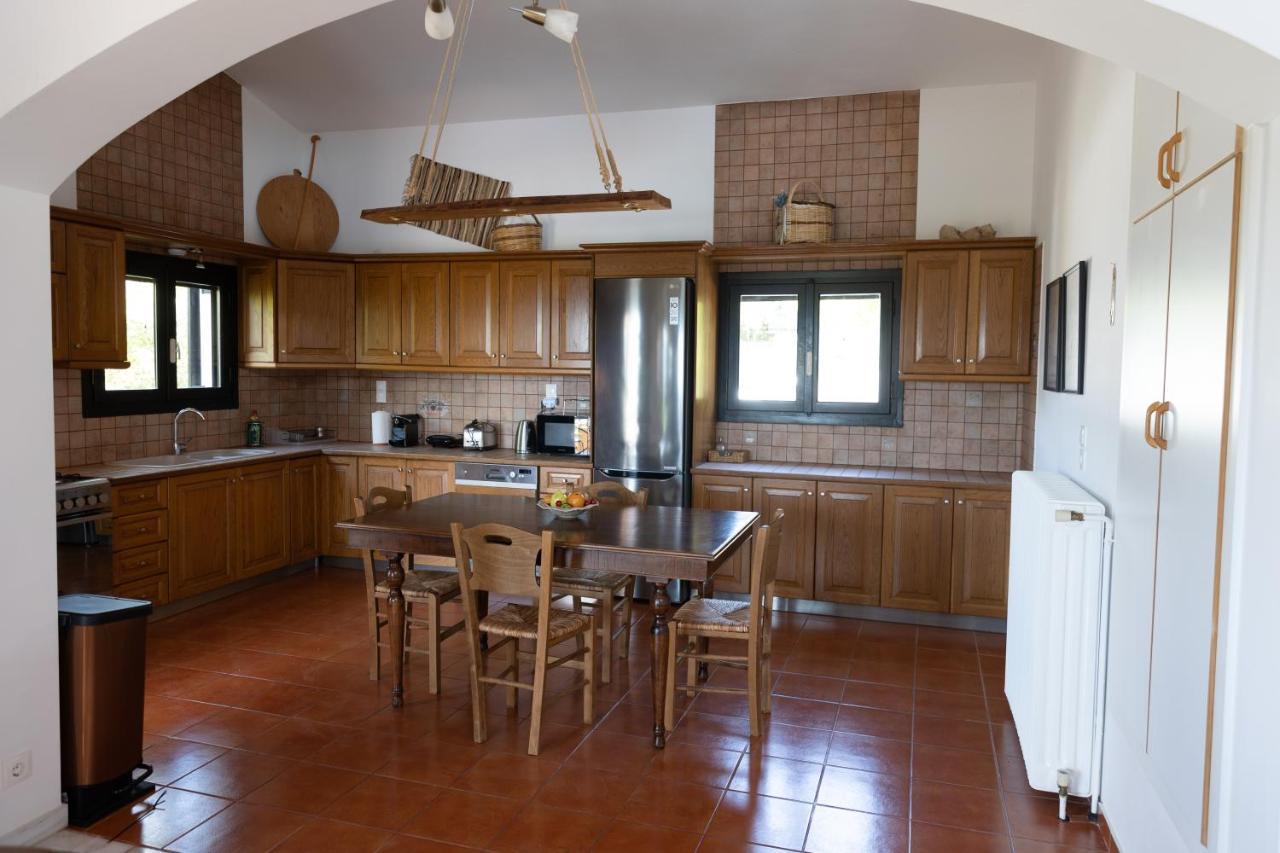 Kouvelia Country Home Luxury Villa Rental Nerotriviá Exterior foto
