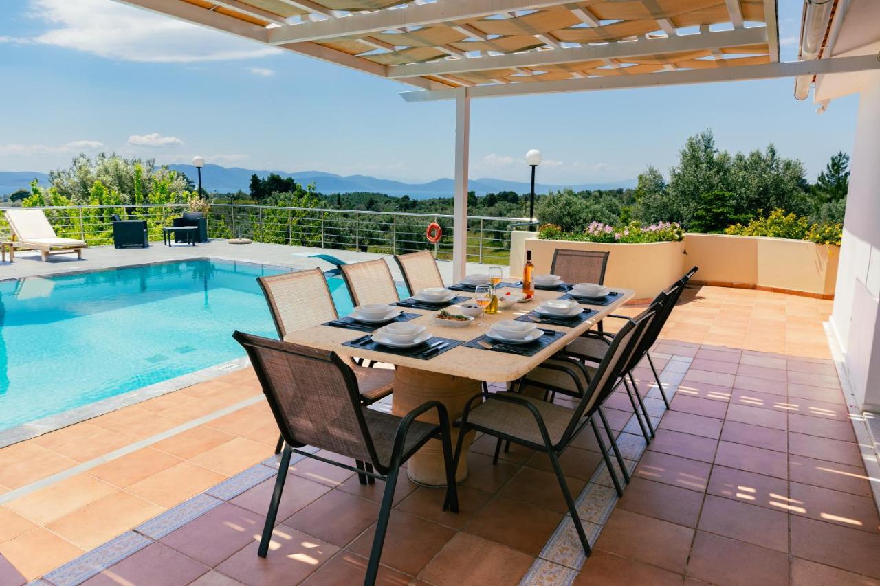 Kouvelia Country Home Luxury Villa Rental Nerotriviá Exterior foto