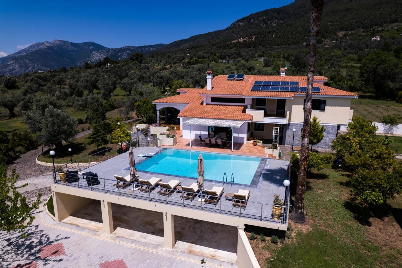 Kouvelia Country Home Luxury Villa Rental Nerotriviá Exterior foto